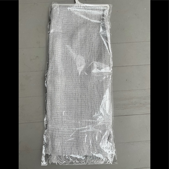 Shine Glitz Sheer Mesh Grey Scarf -New - Picture 4 of 4